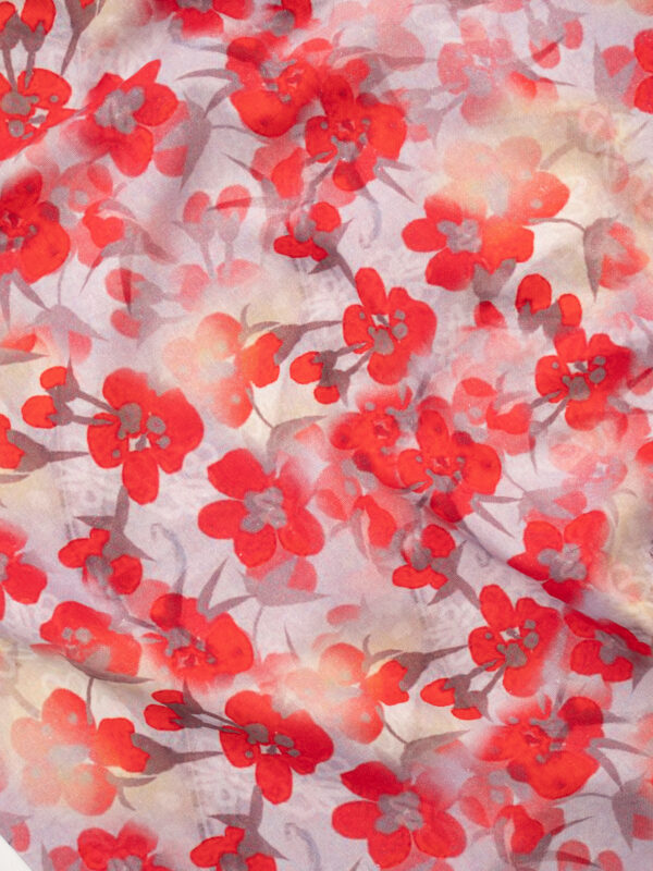 Linane kangas, punased lilled