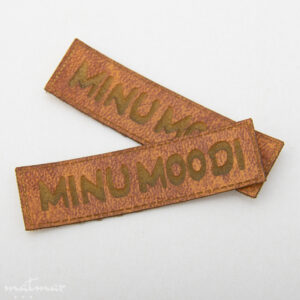 Kunstnahast õmmeldav silt - MINU MOODI