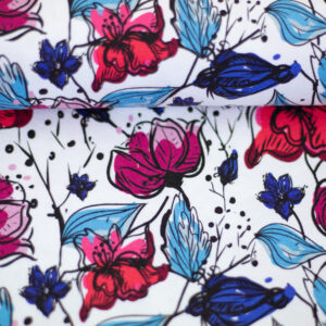 Digiprint trikotaaž - punased ja sinised õied valgel